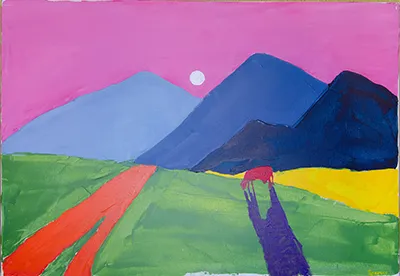 На фоні високогірʼя на полонині пасеться корова